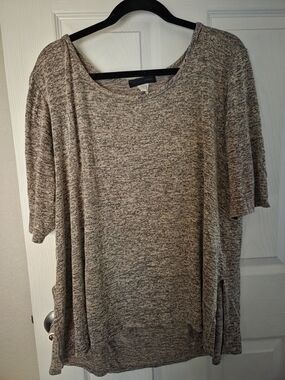Americancitywear Relaxed Short-Sleeve Knit Top in Heathered Taupe Size Xl